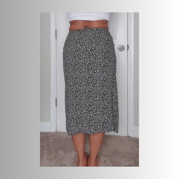 H&M FLORAL MIDI SKIRT WITH SLIT - Picture 2 of 5